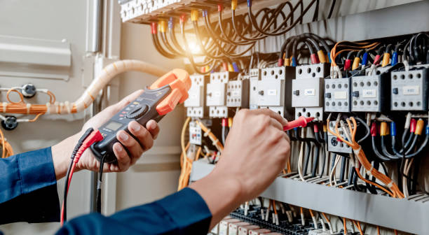 Best Licensed Electrician  in Indianola, MS